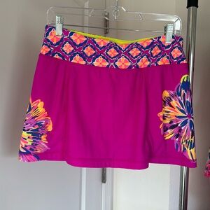 Lilly Pulitzer Luxletic skort 
Size Small